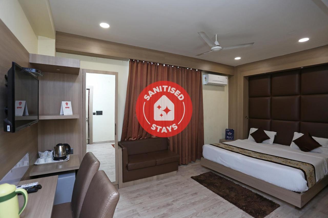 Capital O 5663 Gs Inn Chinhat Ngoại thất bức ảnh
