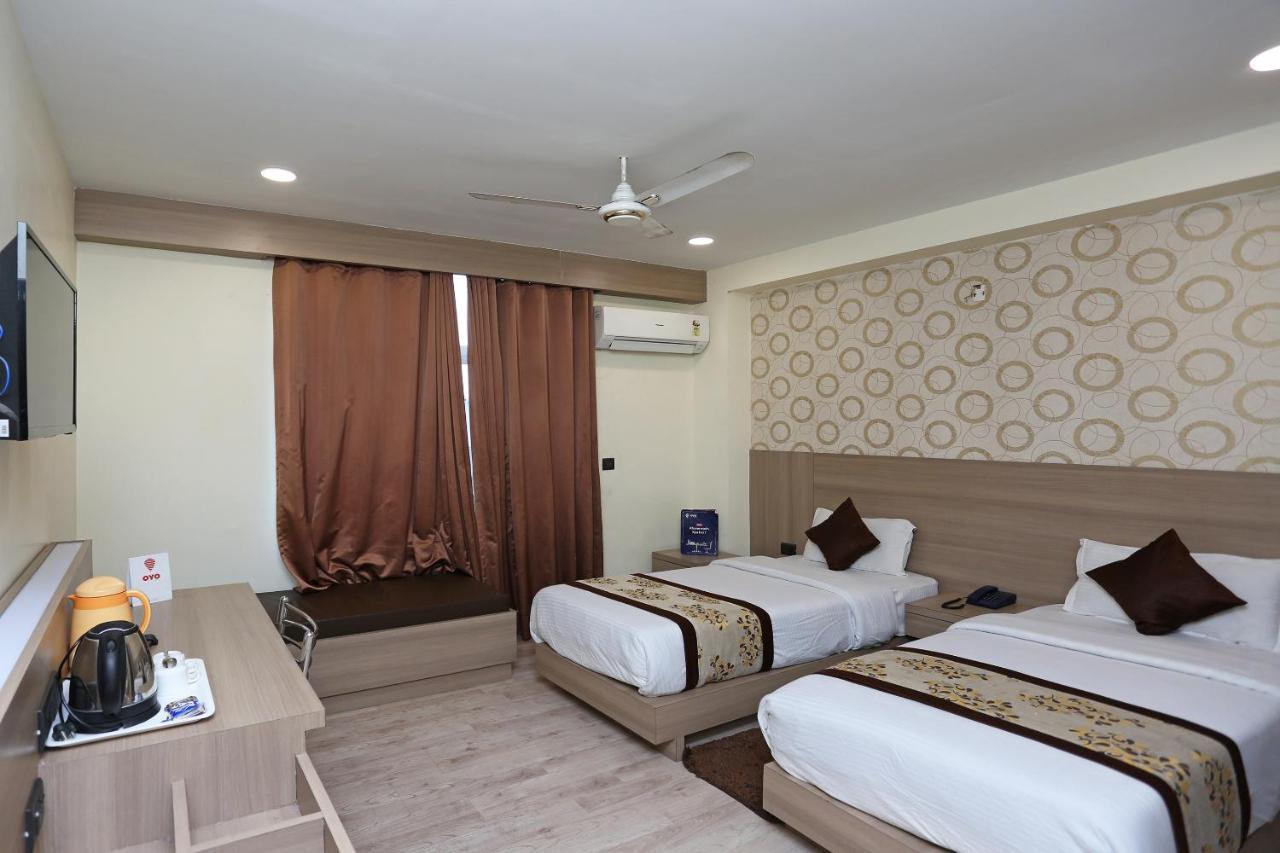 Capital O 5663 Gs Inn Chinhat Ngoại thất bức ảnh