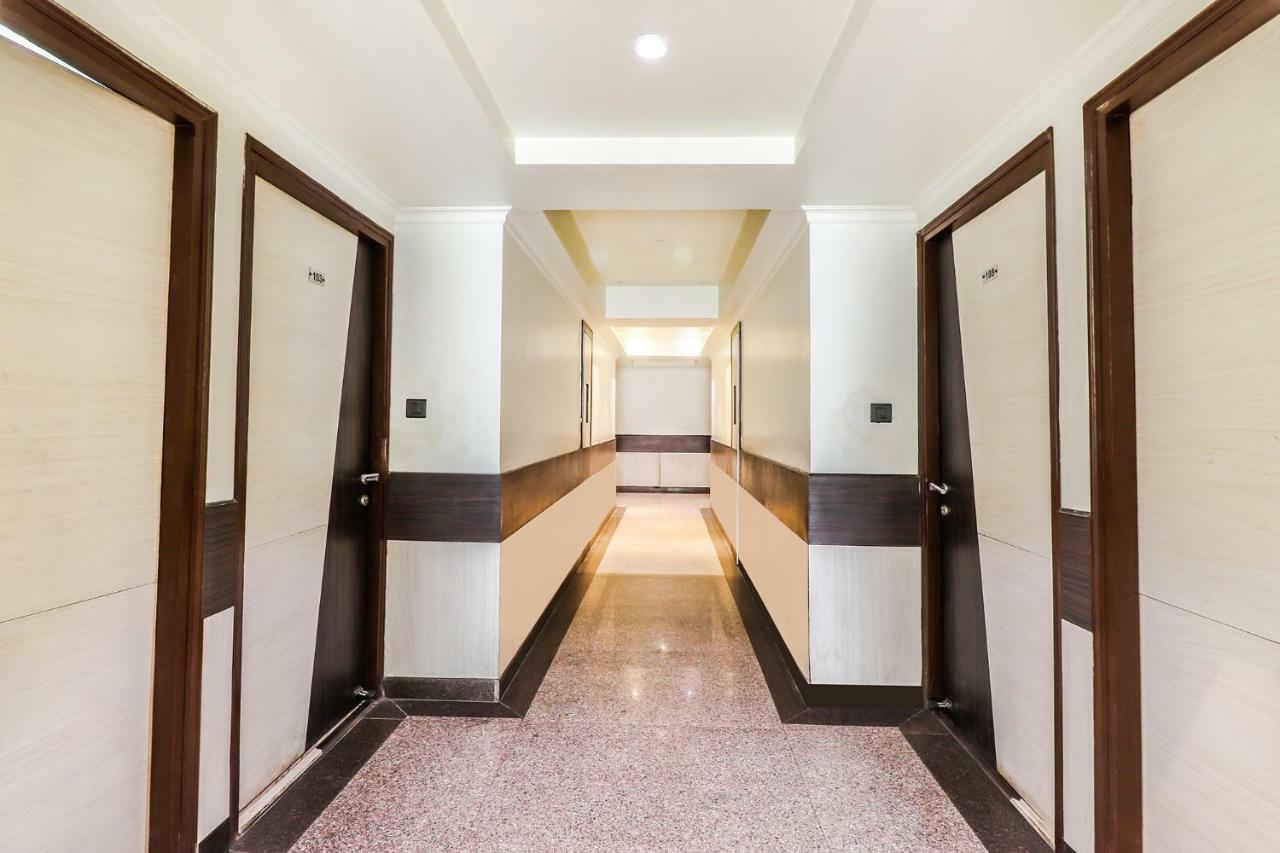 Capital O 5663 Gs Inn Chinhat Ngoại thất bức ảnh